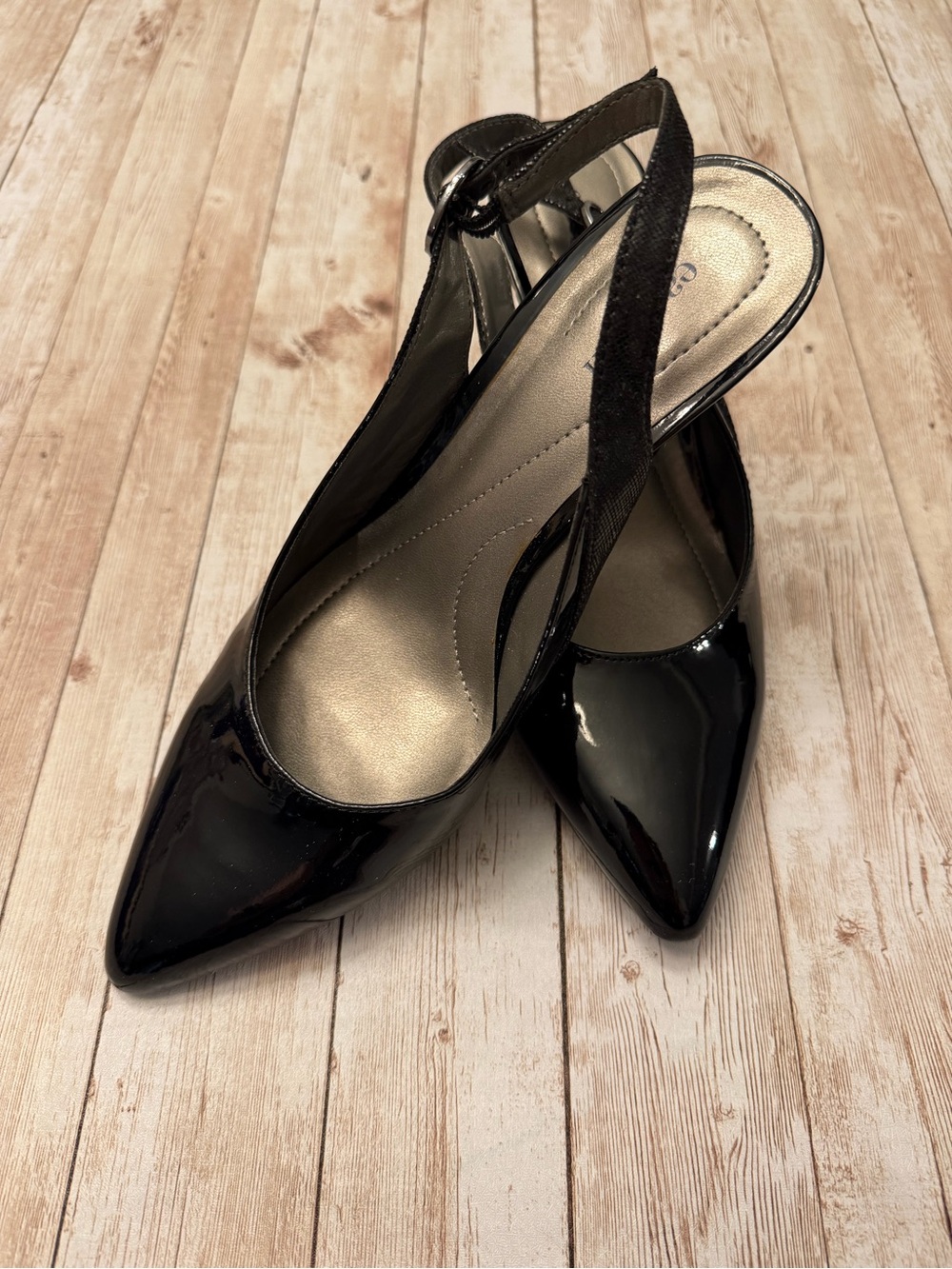 NWOT Classic Black Patent Slingback Pumps - Women